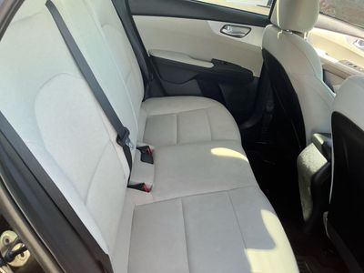 2023 Kia Forte - Photo 18