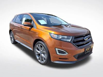 2017 Ford Edge — rear three-quarter view