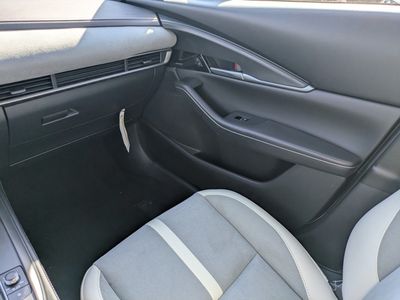 2026 Mazda CX-30 - Photo 14