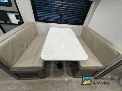 2025 Grand Design Transcend One - Photo 19