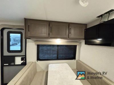 2025 Grand Design Transcend One - Photo 17