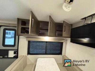 2025 Grand Design Transcend One - Photo 18