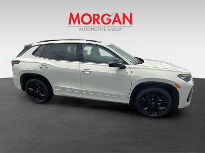 2026 Volkswagen Tiguan — photo 8 view