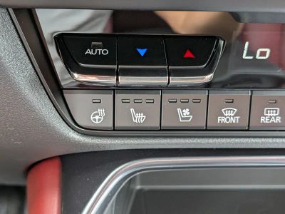 2026 Mazda CX-70 — photo 24 view