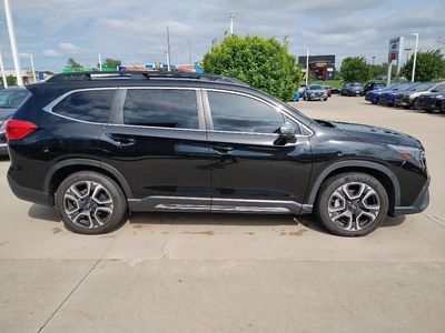 2023 Subaru Ascent — photo 7 view