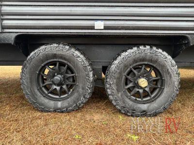 2024 Forest River Cherokee Grey Wolf - Photo 10