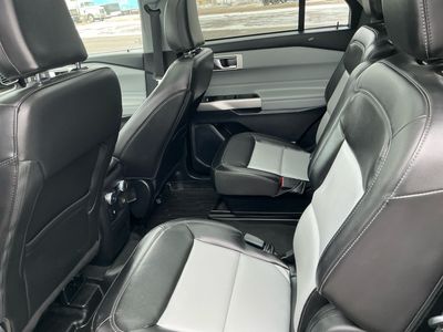 2022 Ford Explorer - Photo 17