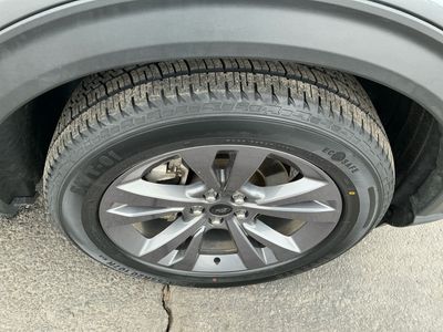 2022 Ford Explorer - Photo 22