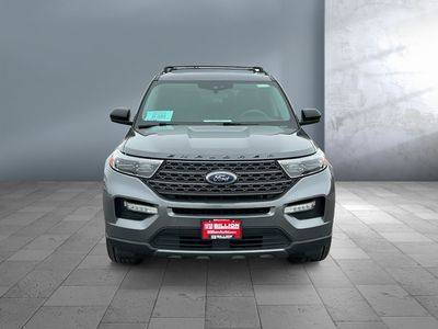2022 Ford Explorer - Photo 2