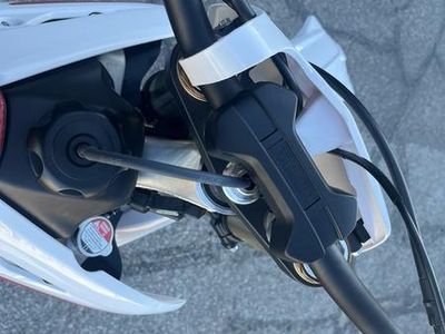 2026 Yamaha YZ125 70th Anniversary Edition - Photo 15