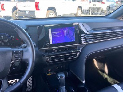 2025 Toyota Camry — photo 27 view