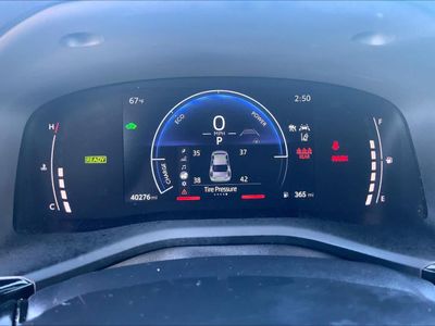 2025 Toyota Camry — photo 16 view