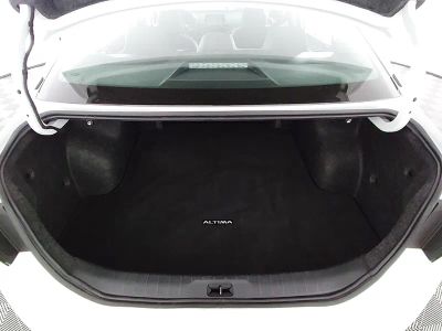 2025 Nissan Altima - Photo 11