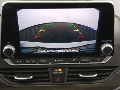 2025 Nissan Altima - Photo 16