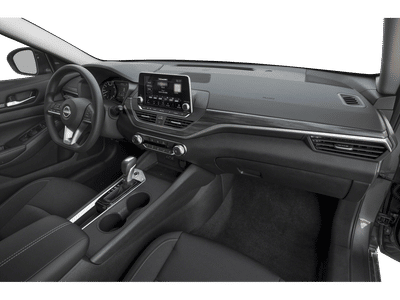 2025 Nissan Altima - Photo 11