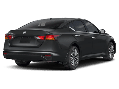 2025 Nissan Altima - Photo 2