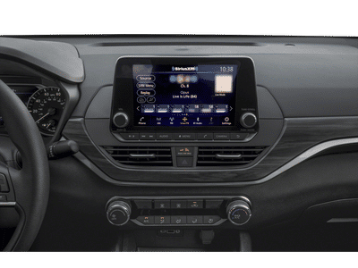 2025 Nissan Altima - Photo 7