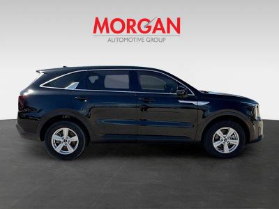 2026 Kia Sorento — engine compartment view
