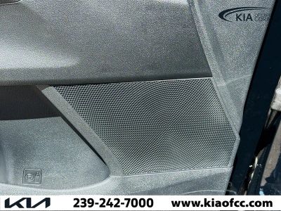 2026 Kia Sorento — photo 22 view