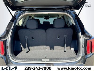 2026 Kia Sorento — photo 11 view