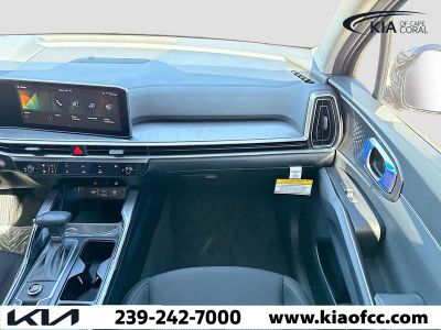 2026 Kia Sorento — photo 16 view