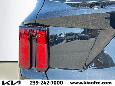 2026 Kia Sorento — photo 9 view