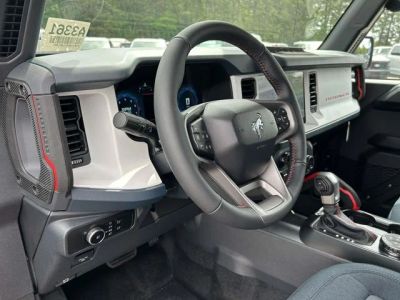 2026 Ford Bronco — photo 14 view