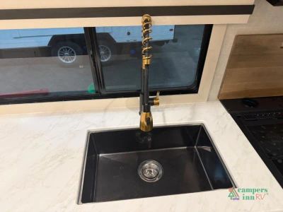 2025 Forest River RV Surveyor Legend — photo 26 view