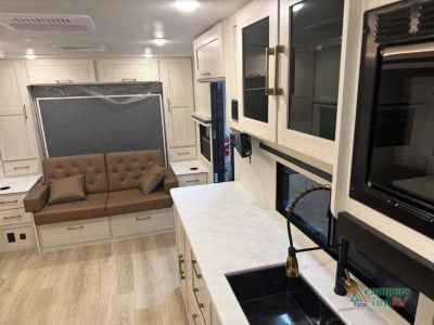 2025 Forest River RV Surveyor Legend — photo 39 view