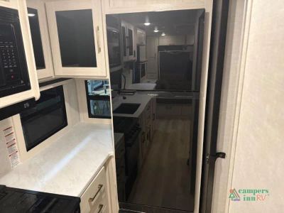 2025 Forest River RV Surveyor Legend — photo 31 view