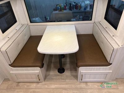 2025 Forest River RV Surveyor Legend — photo 23 view
