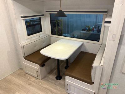 2025 Forest River RV Surveyor Legend — photo 22 view