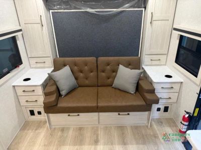 2025 Forest River RV Surveyor Legend — photo 16 view