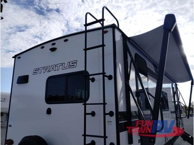 2025 Venture RV Stratus - Photo 14