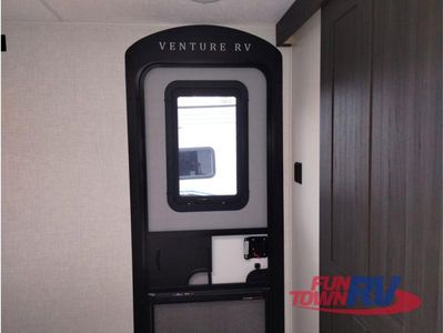 2025 Venture RV Stratus - Photo 47