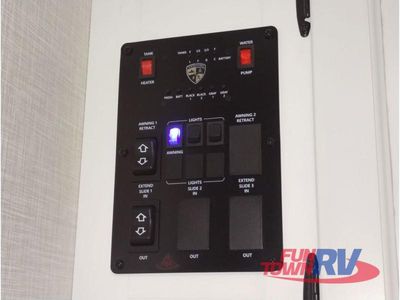 2025 Venture RV Stratus - Photo 31