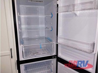 2025 Venture RV Stratus - Photo 22