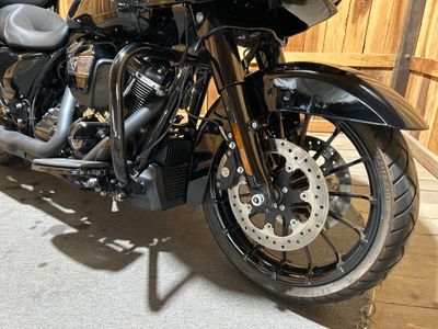 2018 Harley-Davidson Road Glide Special - Photo 9