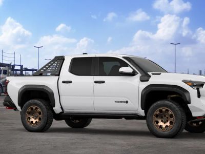 2026 Toyota Tacoma i-FORCE MAX - Photo 14