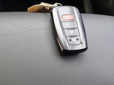 2024 Toyota RAV4 - Photo 15