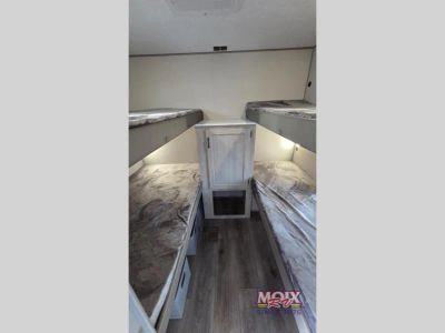 2026 Coachmen RV Catalina Summit Series 8 - Photo 16