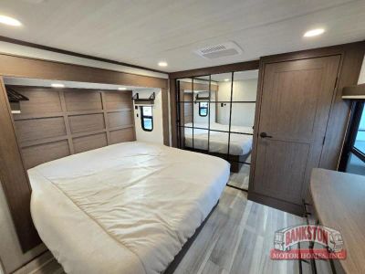 2026 Cougar 360MBI — photo 38 view