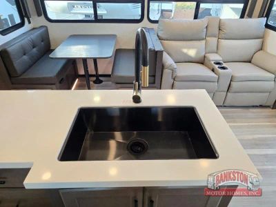 2026 Cougar 360MBI — photo 13 view