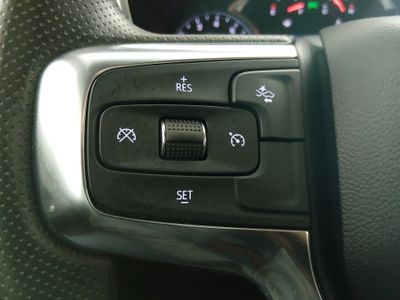 2025 Chevrolet Blazer - Photo 12
