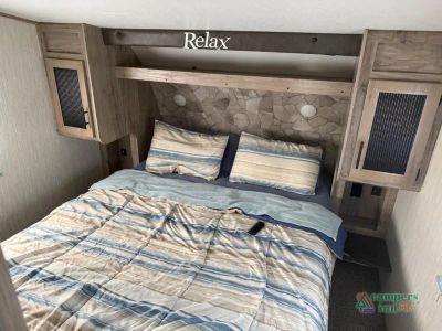 2021 Forest River RV Cherokee Arctic Wolf — photo 27 view
