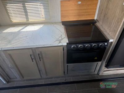 2021 Forest River RV Cherokee Arctic Wolf — photo 20 view