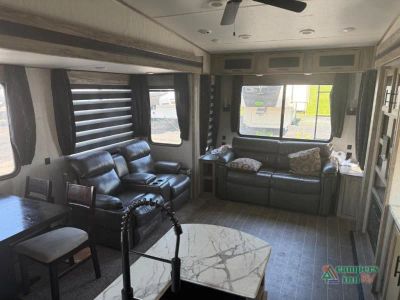 2021 Forest River RV Cherokee Arctic Wolf — photo 11 view