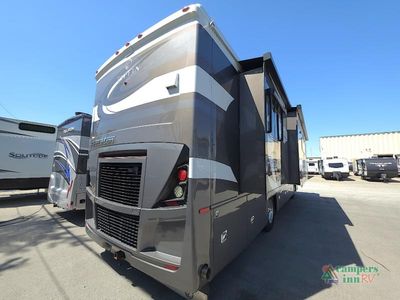 2022 Tiffin Motorhomes Phaeton — photo 10 view