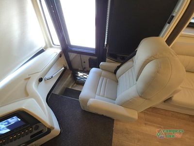 2022 Tiffin Motorhomes Phaeton — photo 33 view