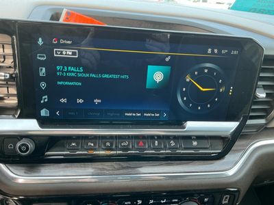 2024 Chevrolet Silverado 1500 - Photo 11